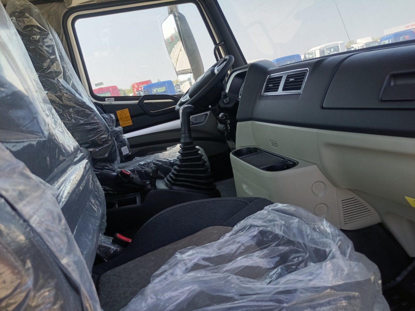 Tracteur routier HOWO NX 6×4