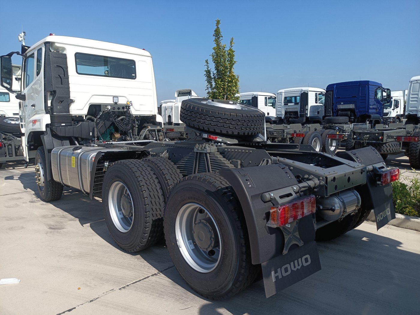 Tracteur routier HOWO NX 6×4