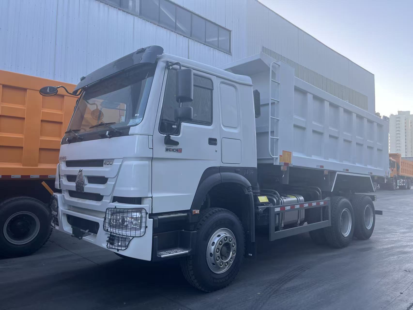 Camion-benne HOWO 6×4