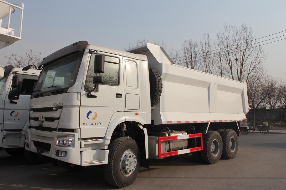 Camion-benne HOWO 6×4