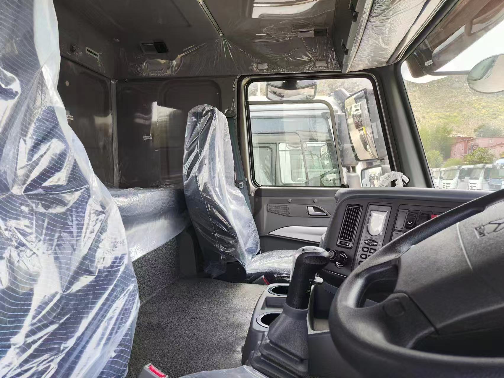 Tracteur routier HOWO 7 6×4