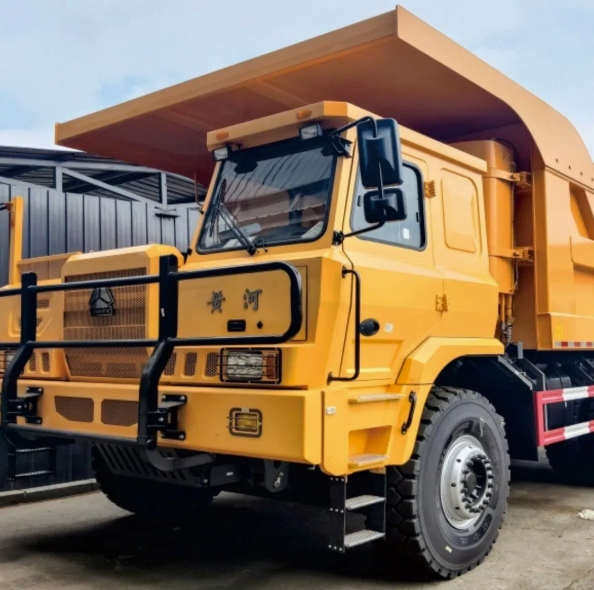 Camion minier de 120 tonnes