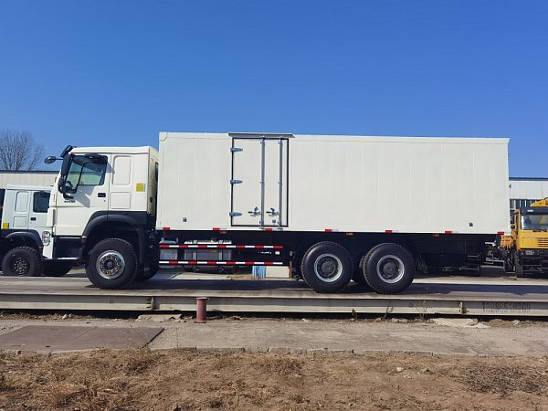 Camionnette 6×4