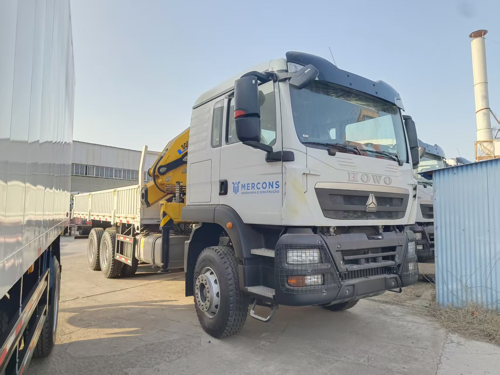 Camion-grue HOWO TX 6×4