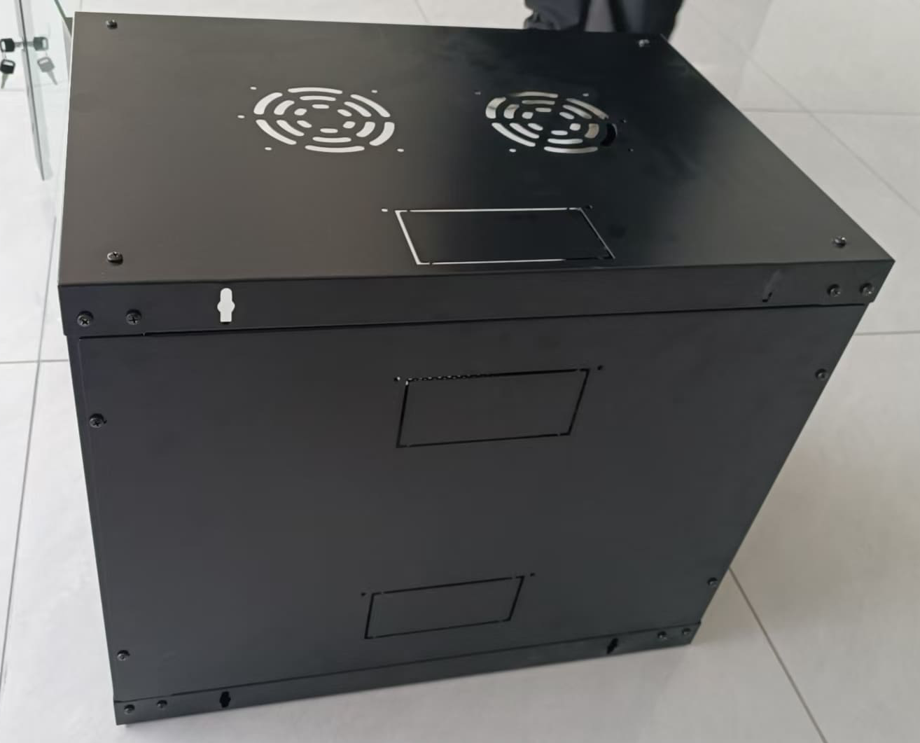 ​LF101 Wall Mounted Network Cabinet 4U/6U/9U/12U/15U/18U