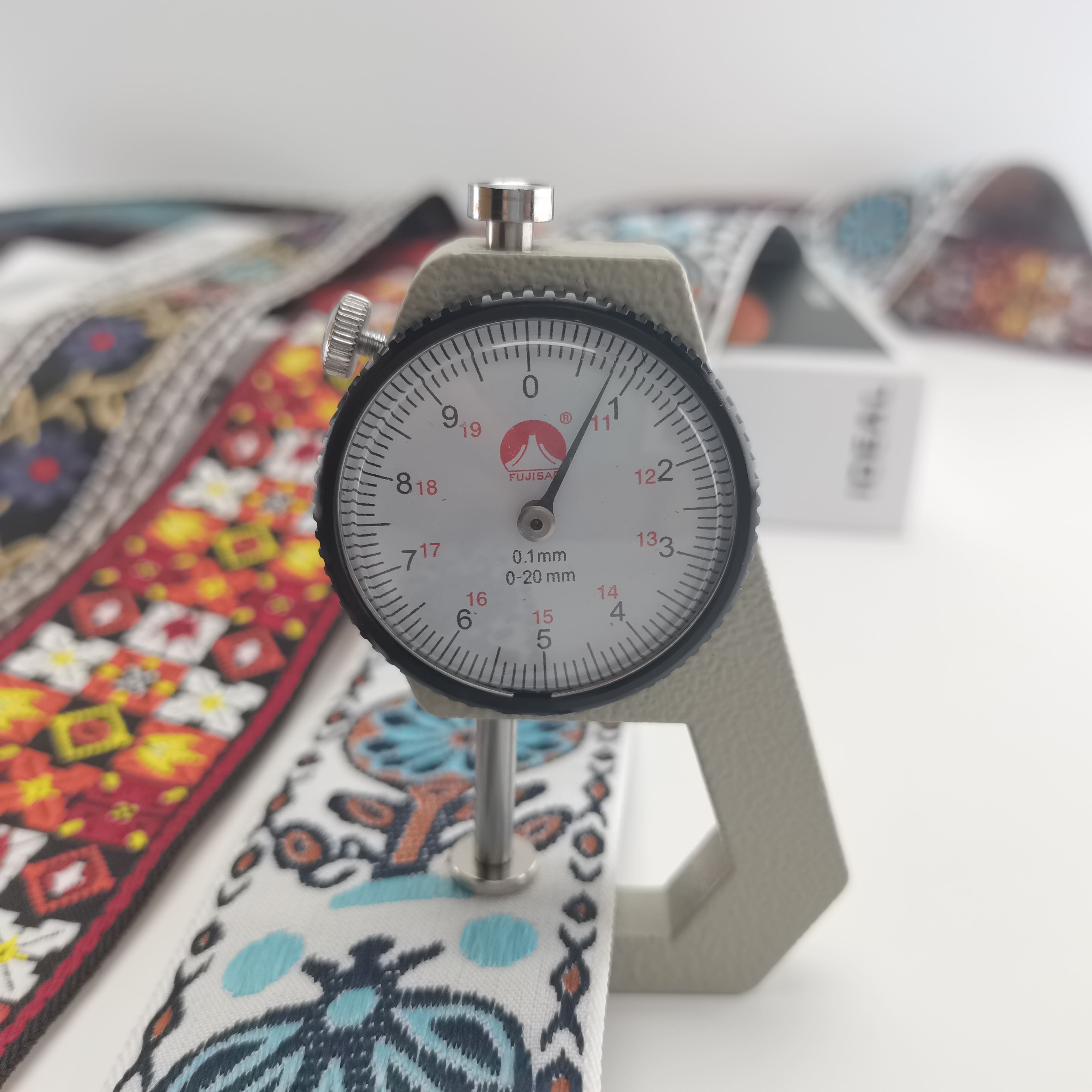 Wholesale 5CM Retro Luxury Embroidered Webbing for Hat Grunge Curtains Custom Bag Straps Clothing Accessories Strap