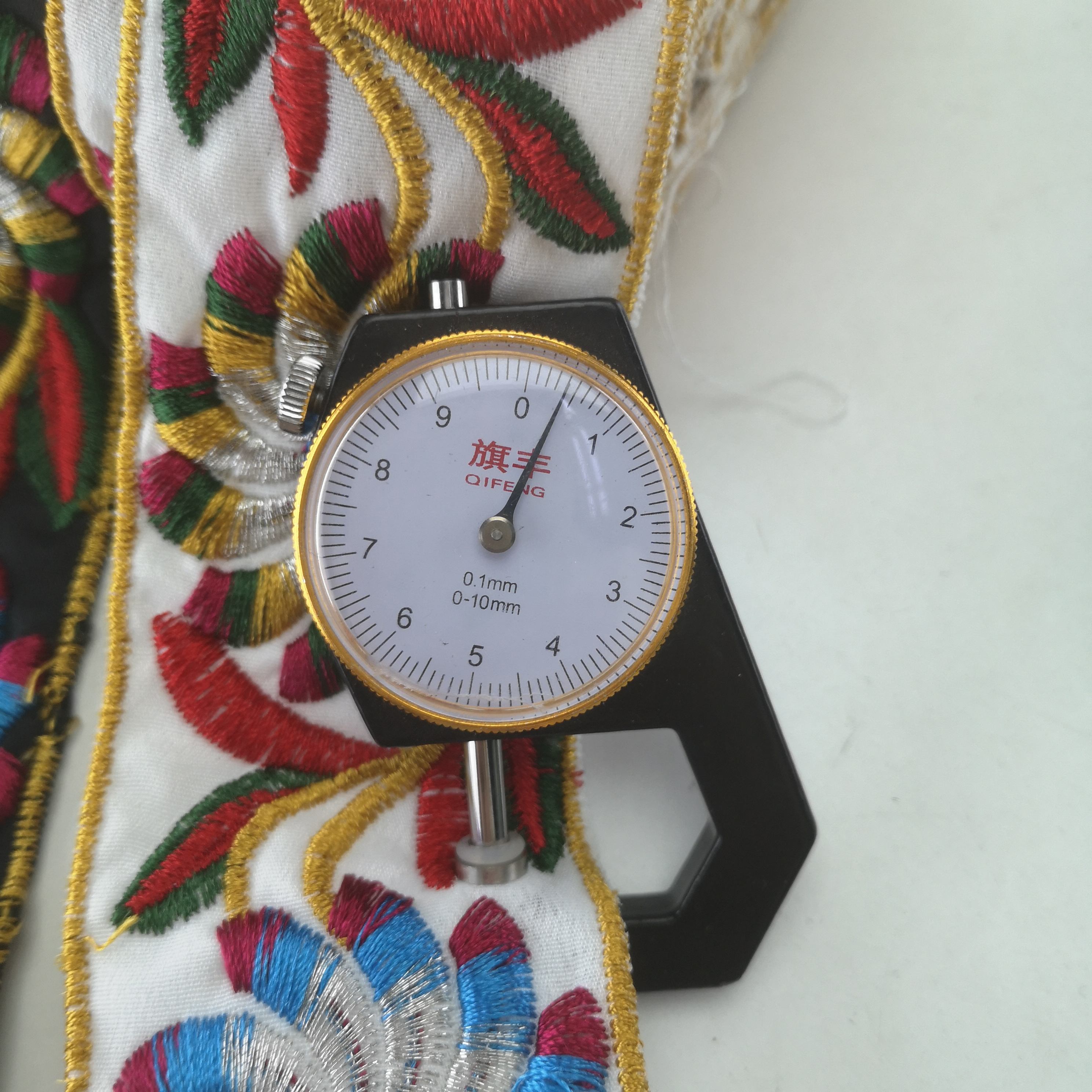 Custom High Quality Bag Strap 2 Inch Embroidered Woven Webbing for Arts and Crafts Luxury Bag Strap High Density