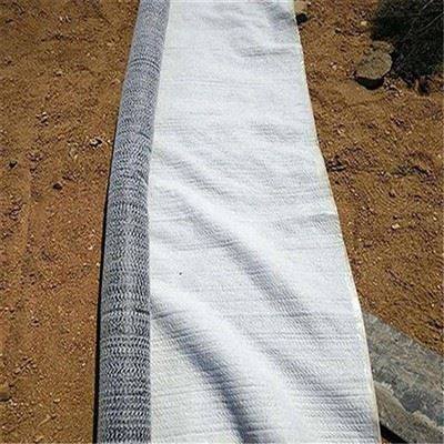 Geosynthetic Clay Liner