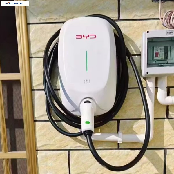 Original 7KW BYD electric vehicle charger, new home electric vehicle charger, with CCS interface card reader accessory.