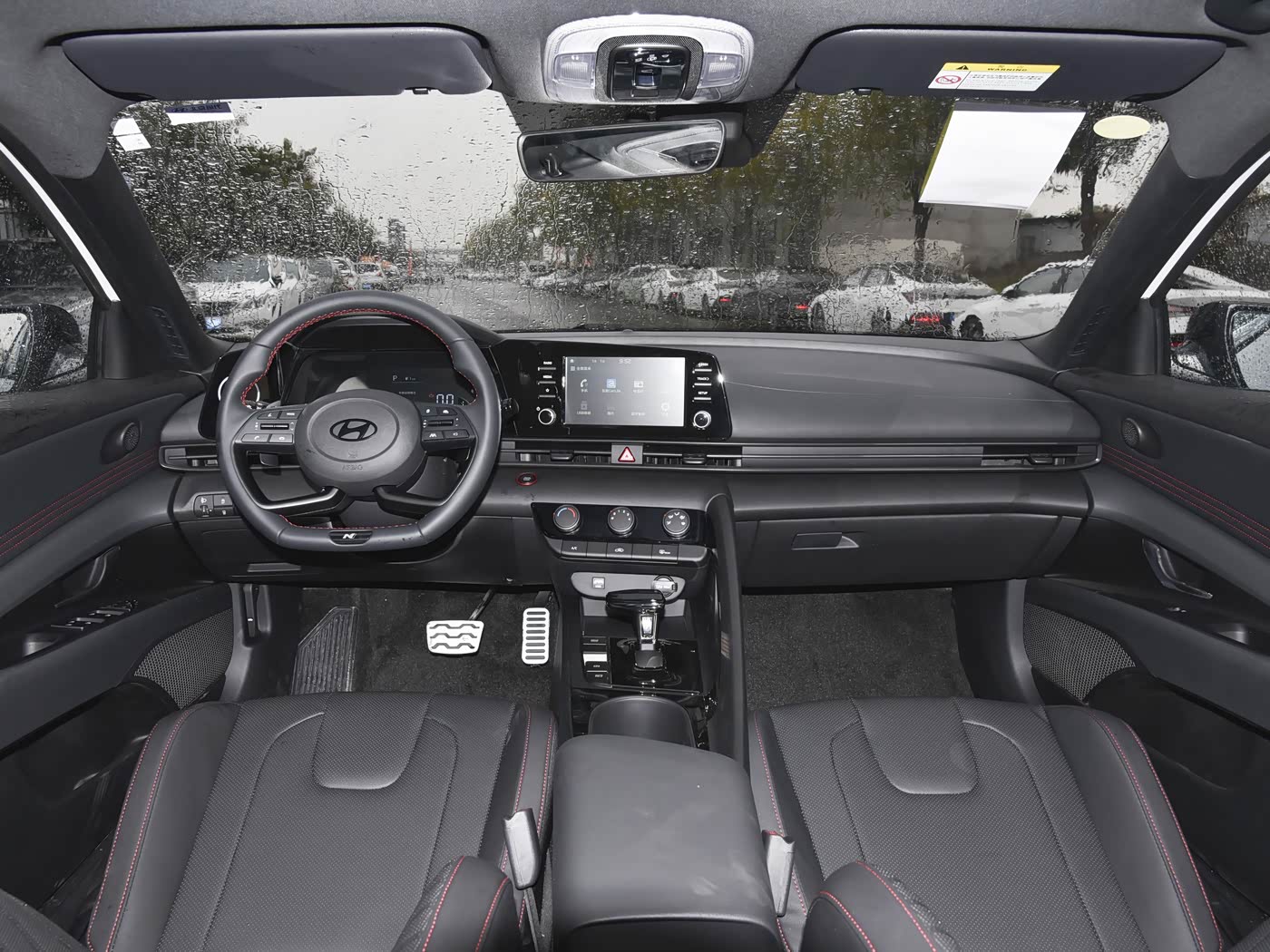 ELANTRA