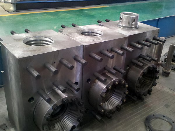 Hydraulic cylinder assembly(1)