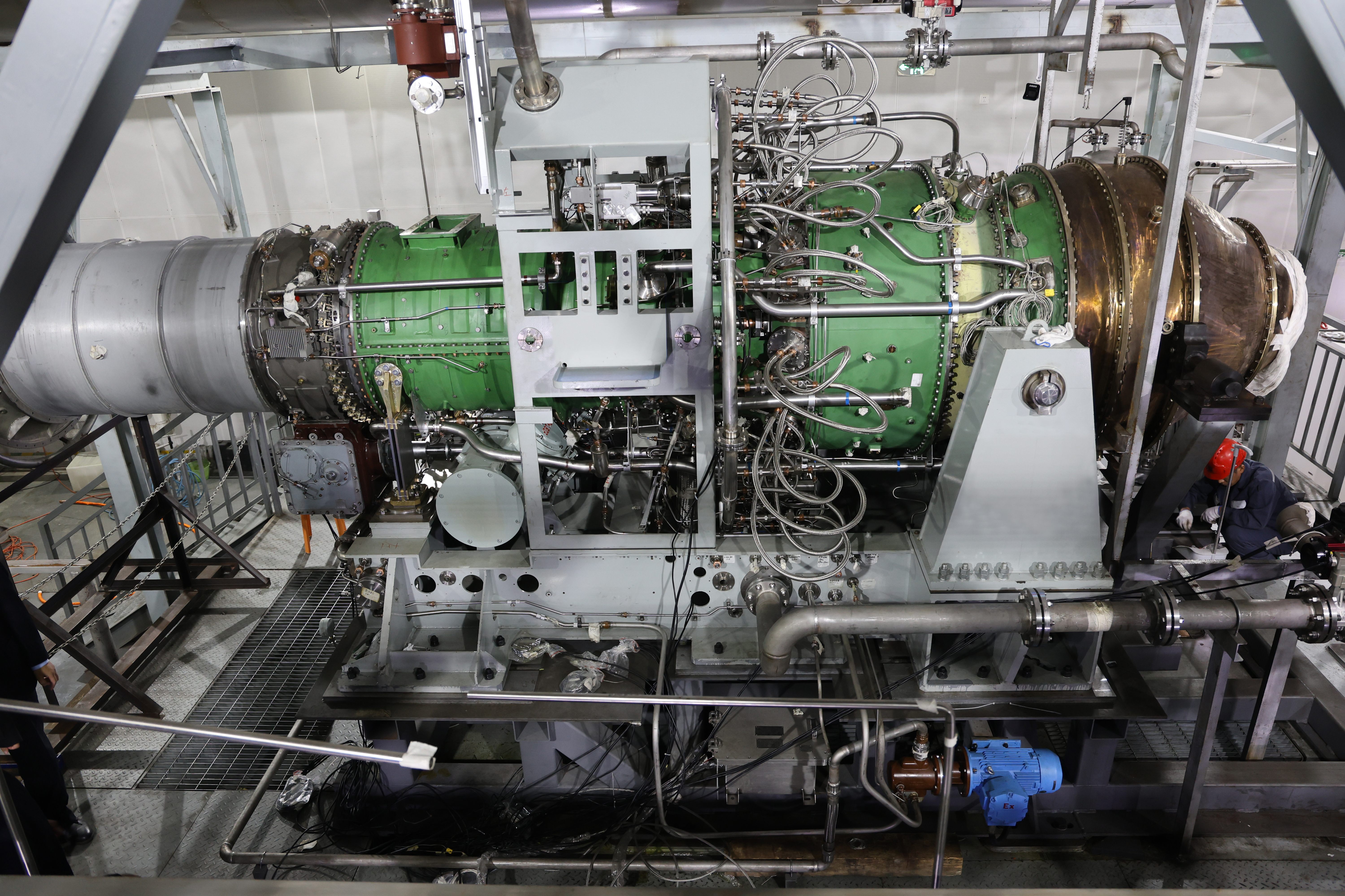 What Is a Refinery Steam Turbine and Where Is It Used in Process Units?