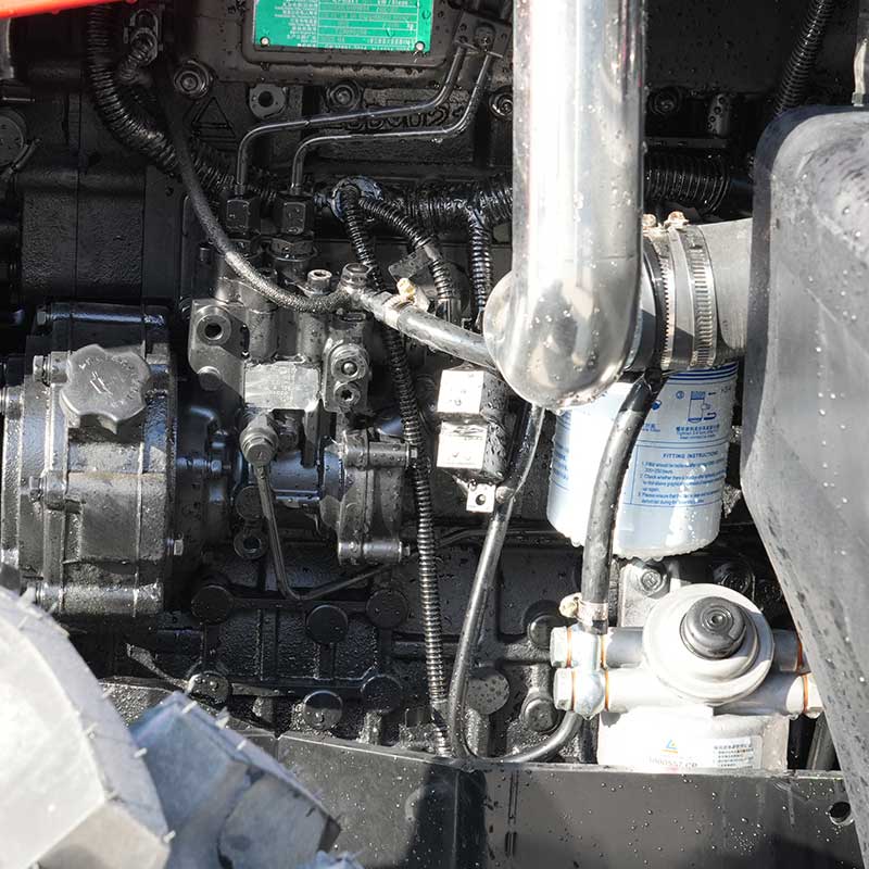 XW-1004B Tractor