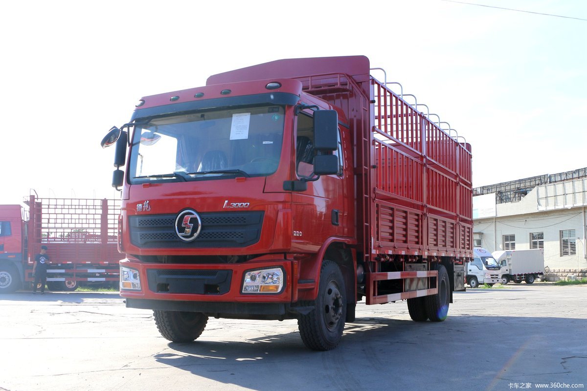4_2 Cargo Truck