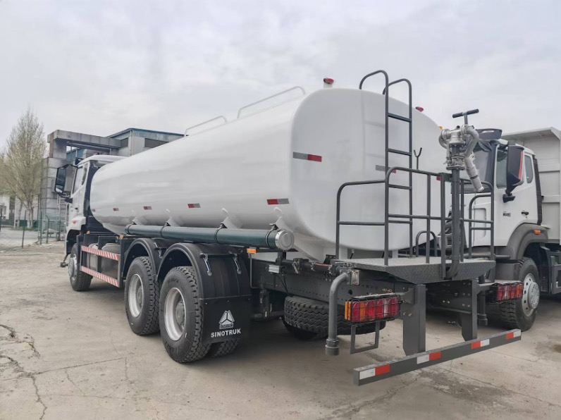6-4 Water Sprinkler Truck 6-4 Water Sprinkler Truck