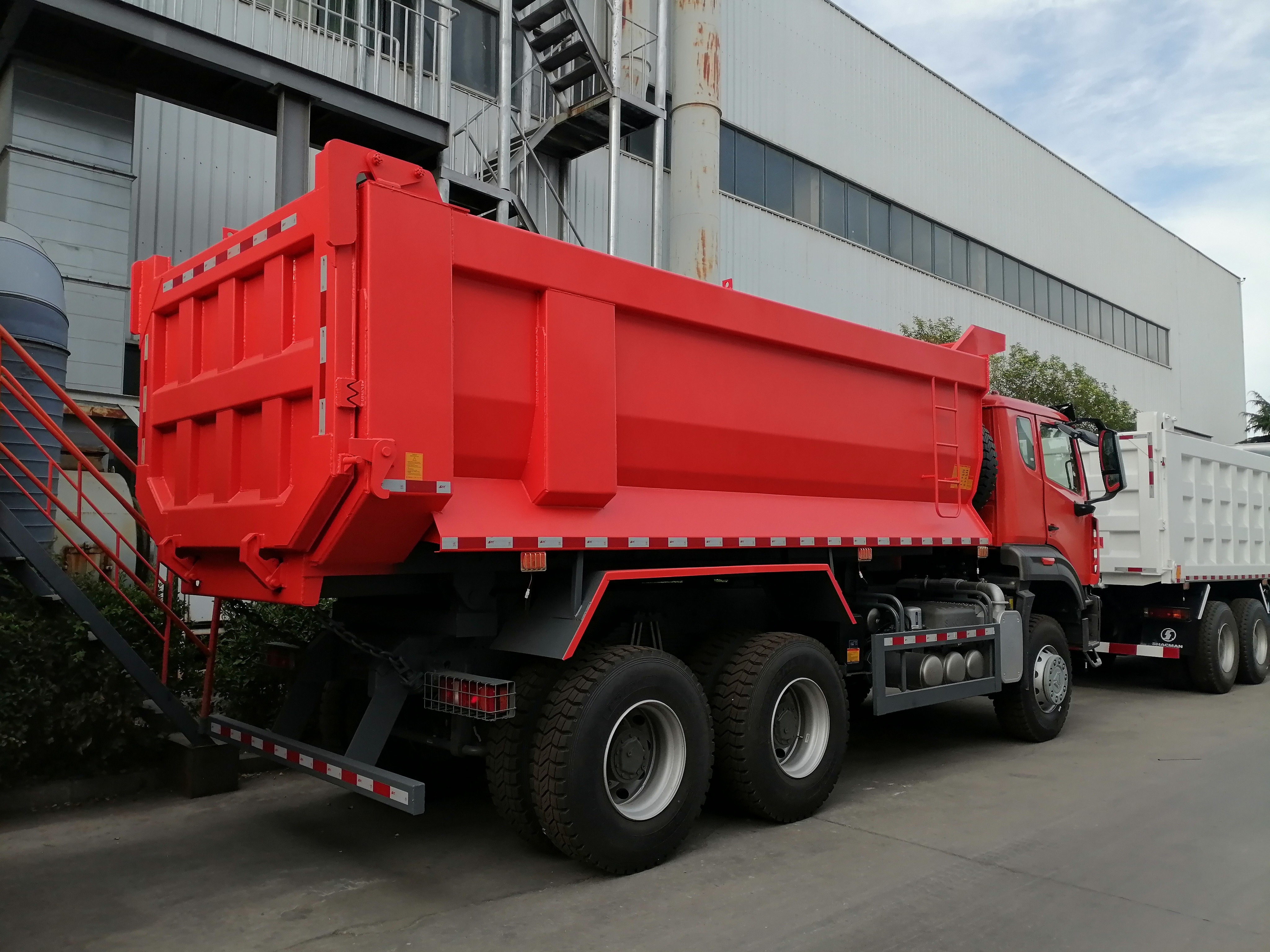 6_4 Dump Truck