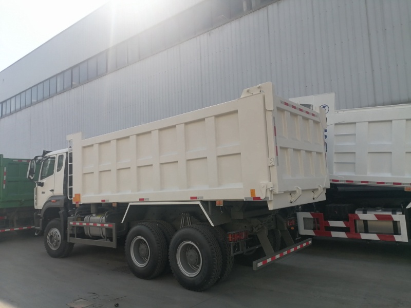 6_4 Dump Truck