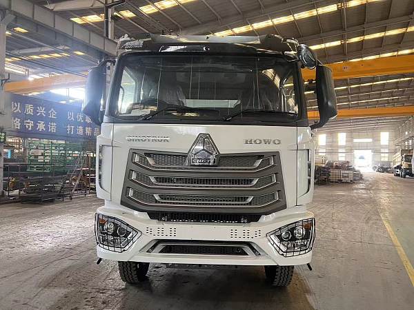 6_4 Dump Truck