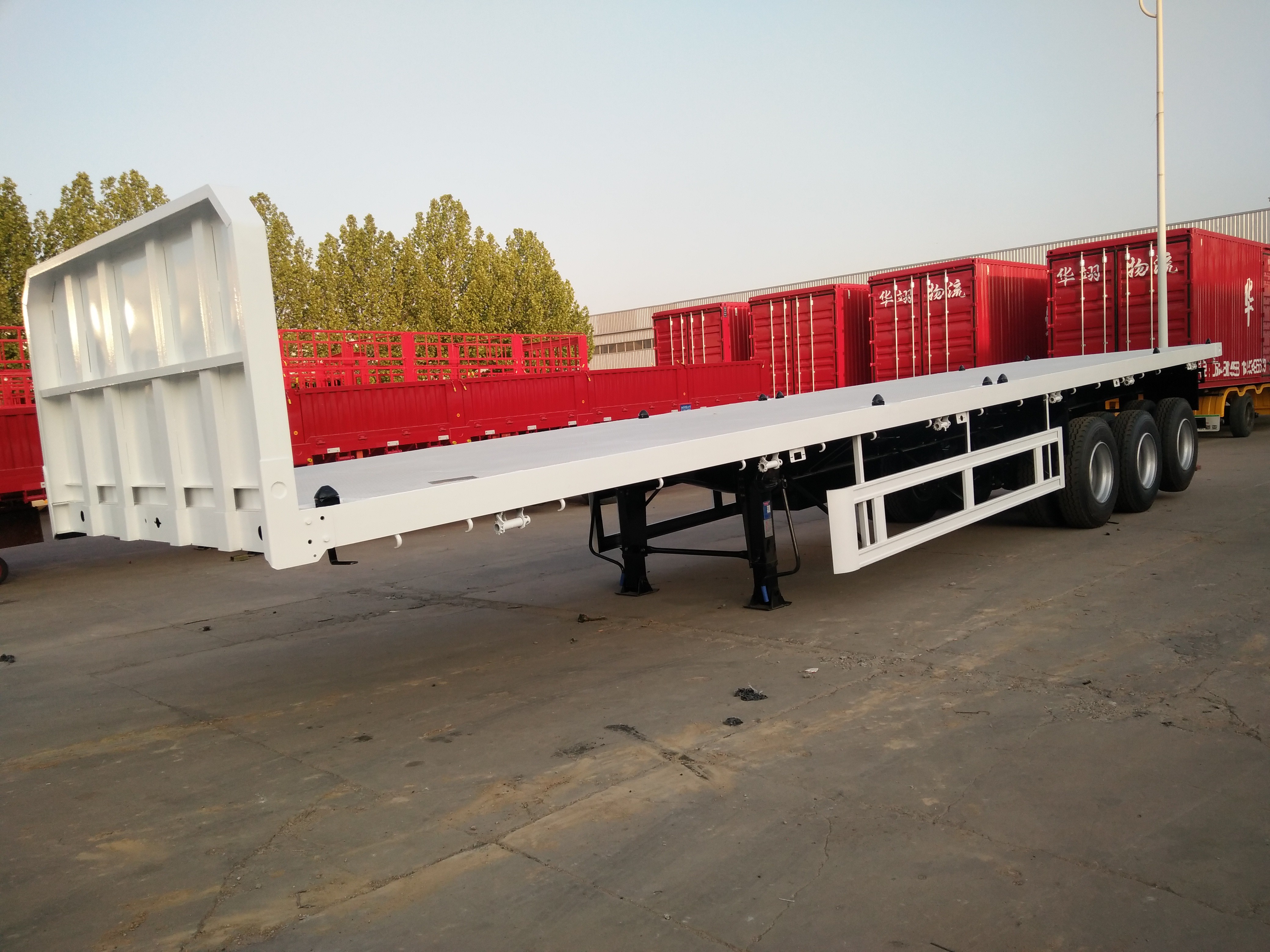3-axle 40ft Flatbed Semi-Trailer 3-axle 40ft Flatbed Semi-Trailer