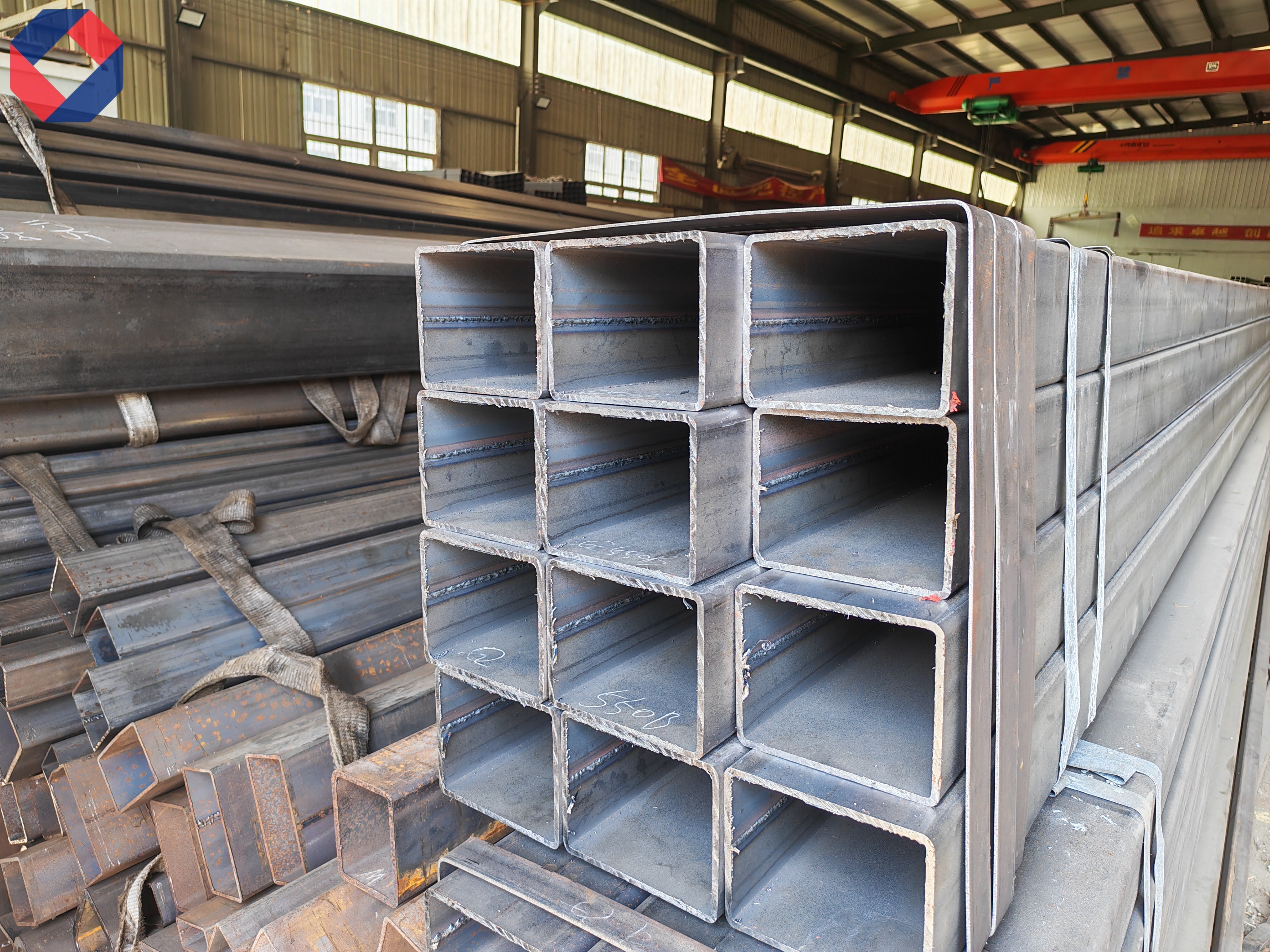 Low - Carbon Steel Rectangular Tube