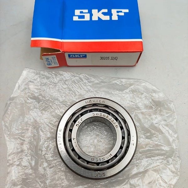 SKF 30205J2 Tapered Roller Bearing