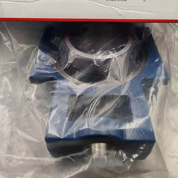 SKF UCT216 Radial Insert Ball Bearing Housing Unit