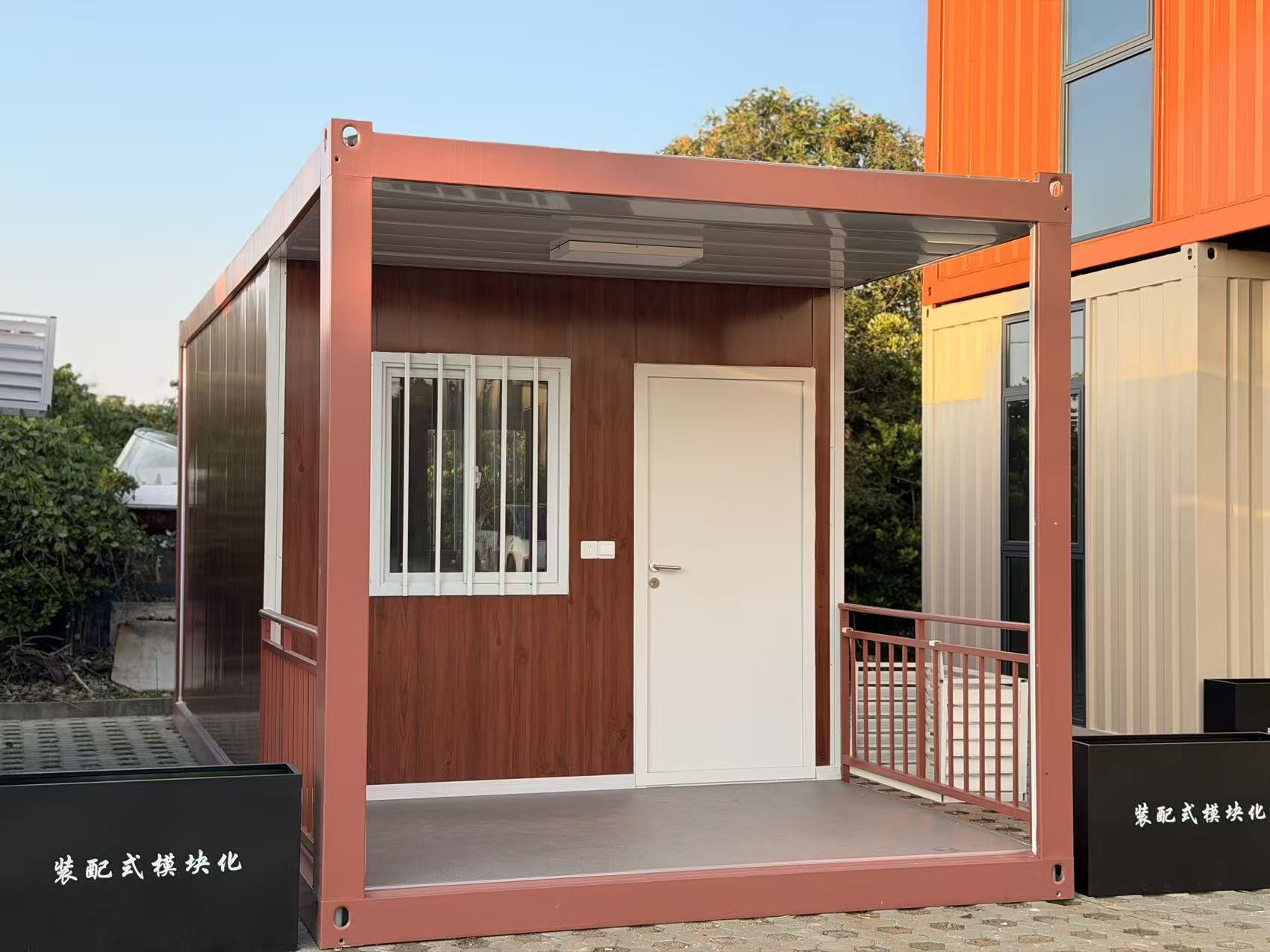The Foldable Container House is a highly efficient modular building solution designed for easy transportation and rapid installation.