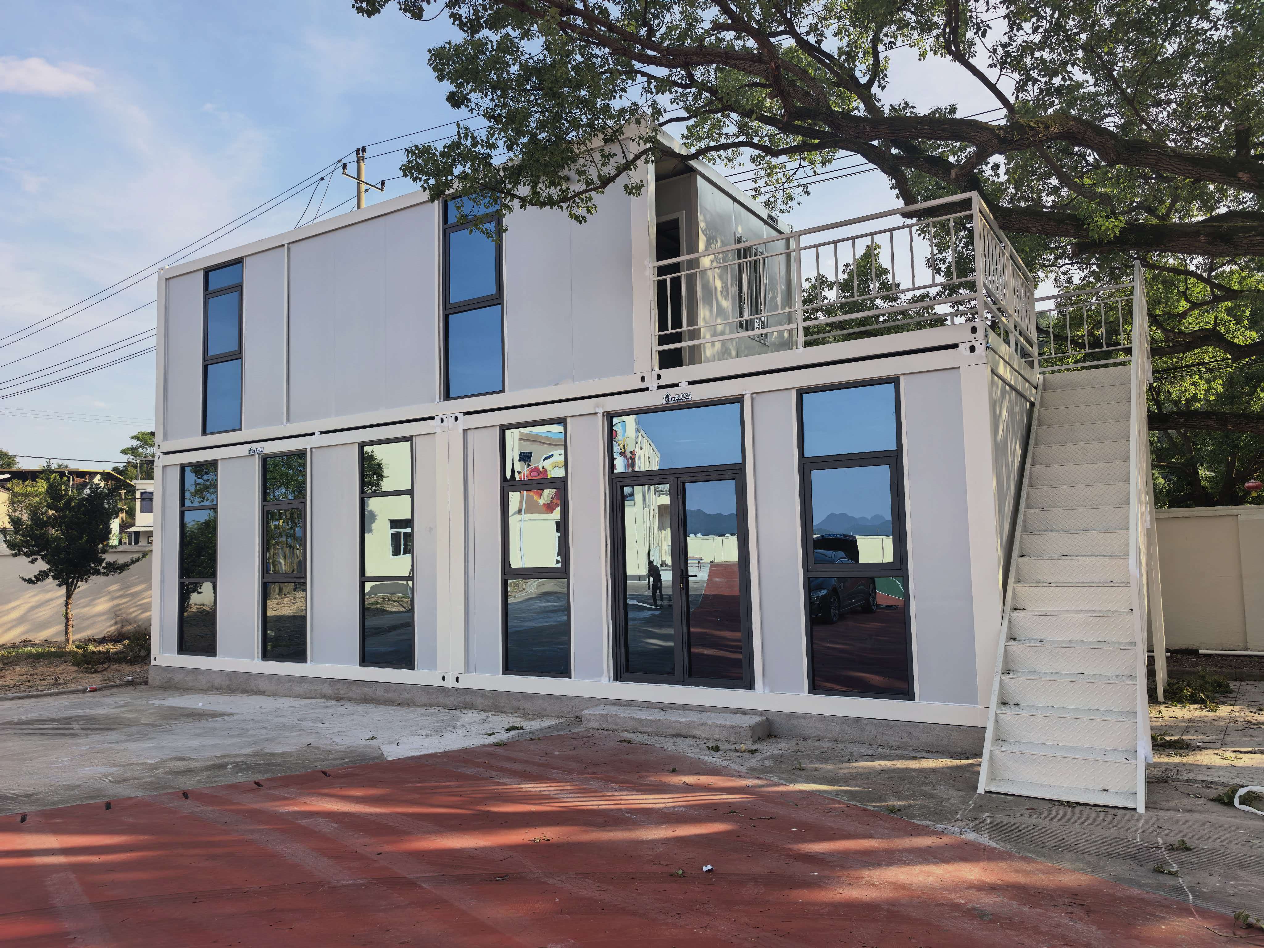 Double-layer modular packing container office building project completed.