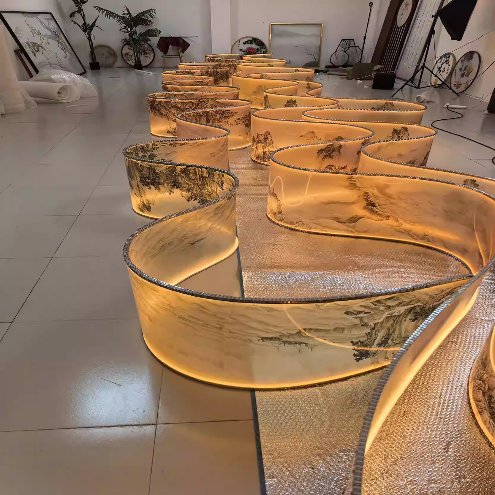 Semi transparent frosted new Chinese Song style landscape painting luminous ceiling lighting project hotel exhibition hall decoration creative ribbon