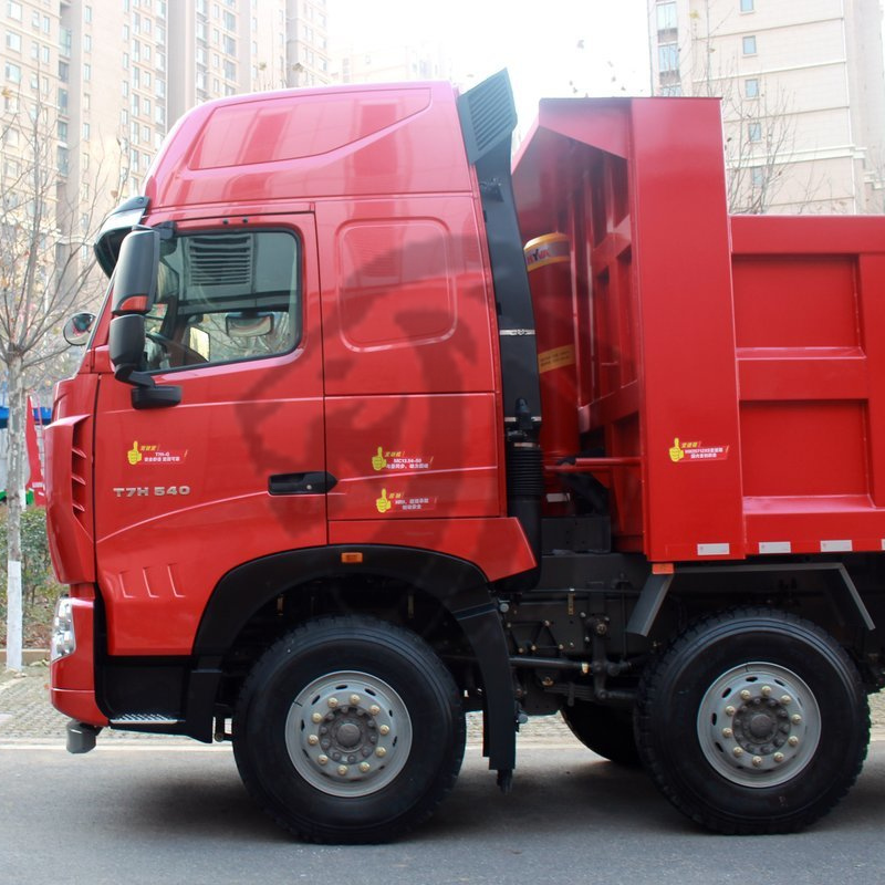 Sinotruk Howo T7H 540HP Heavy Duty Truck 8x4 8.5m Dump Truck