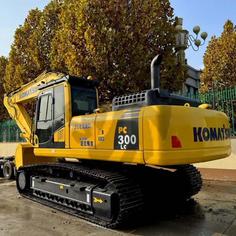 Komatsu PC300/300LC 33 Ton Hydraulic Excavator