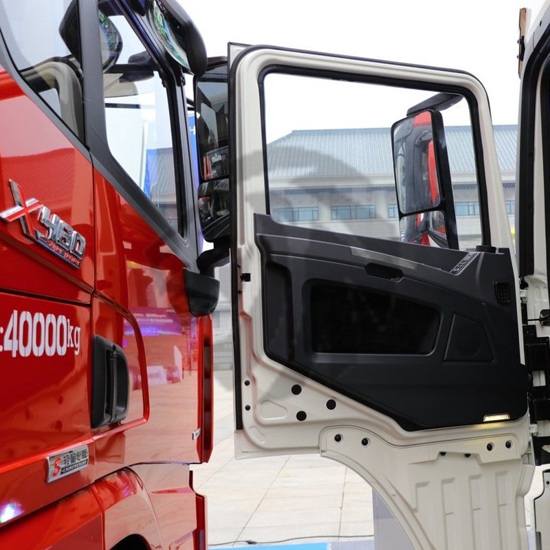 X3000 Shacman 4x2 440HP Tractor Truck Head