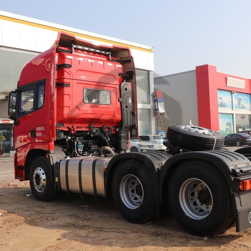 Shacman X5000 6x4 550HP Tractor Head Truck