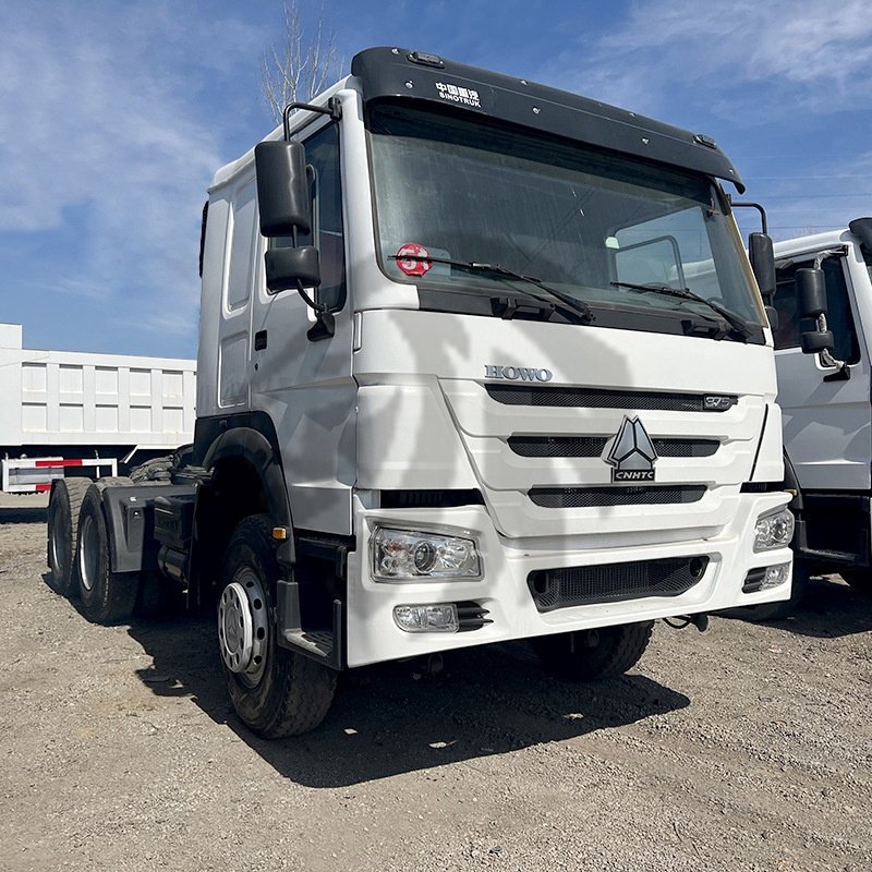 Sinotruk Howo 375 6x4 Tractor Truck