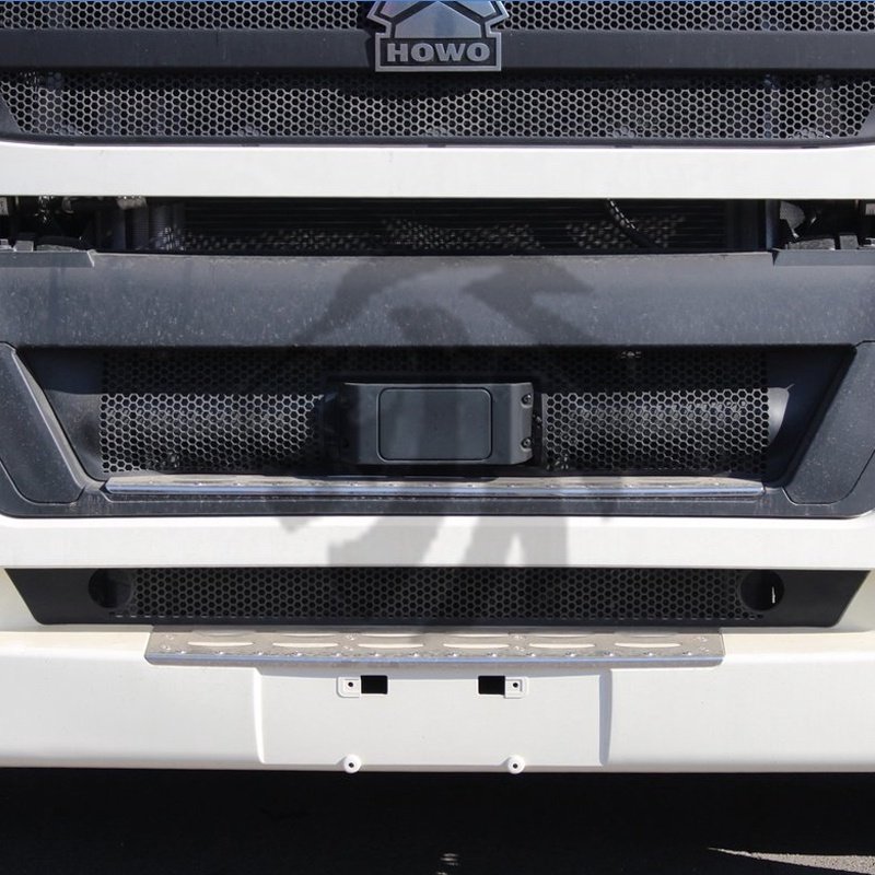 Howo T7H 4x2 500HP Tractor Truck