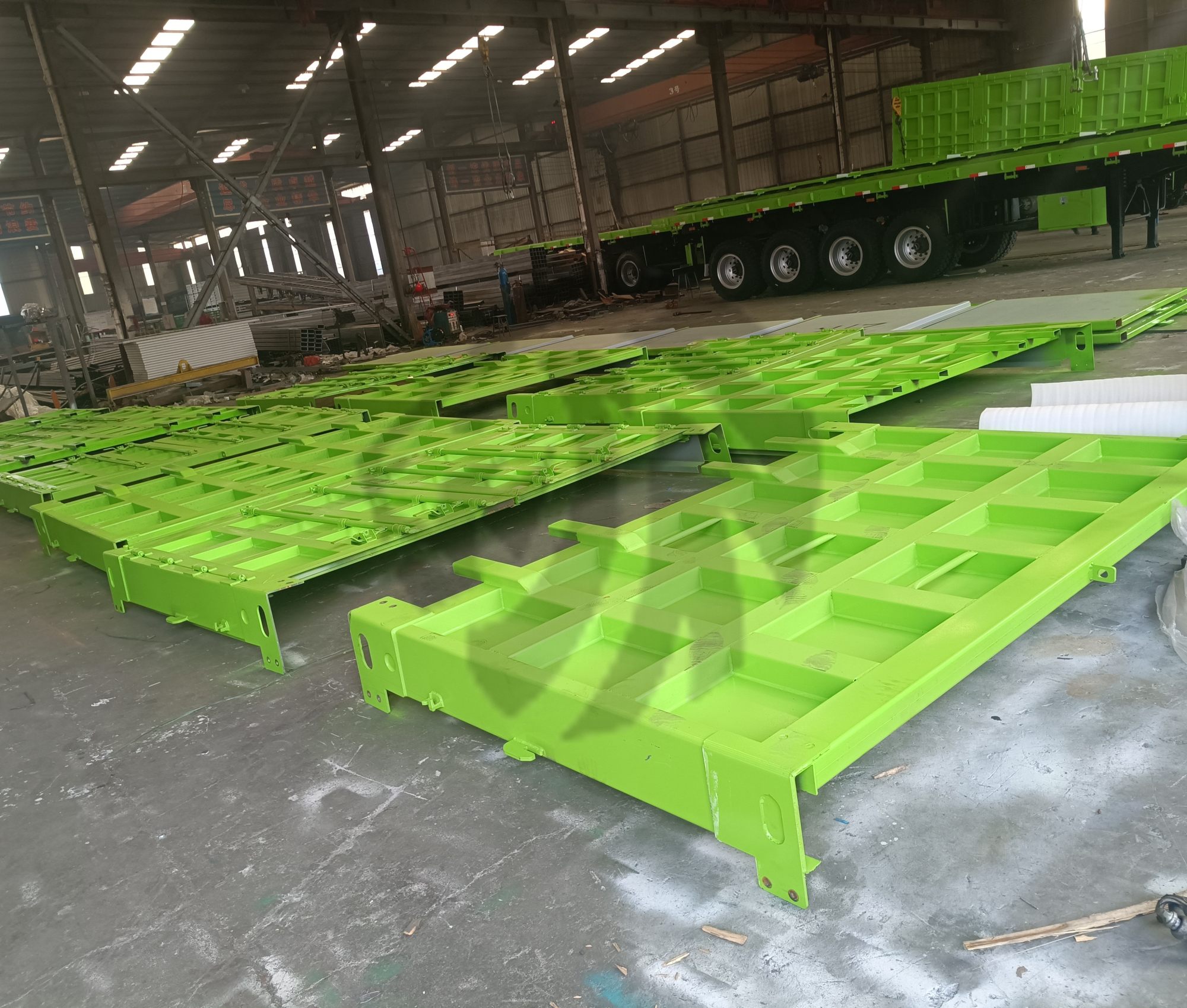 微信图片_20260716200140_491_451 4-Axle 120-Ton Heavy-Duty Side-Dump Semi-Trailer