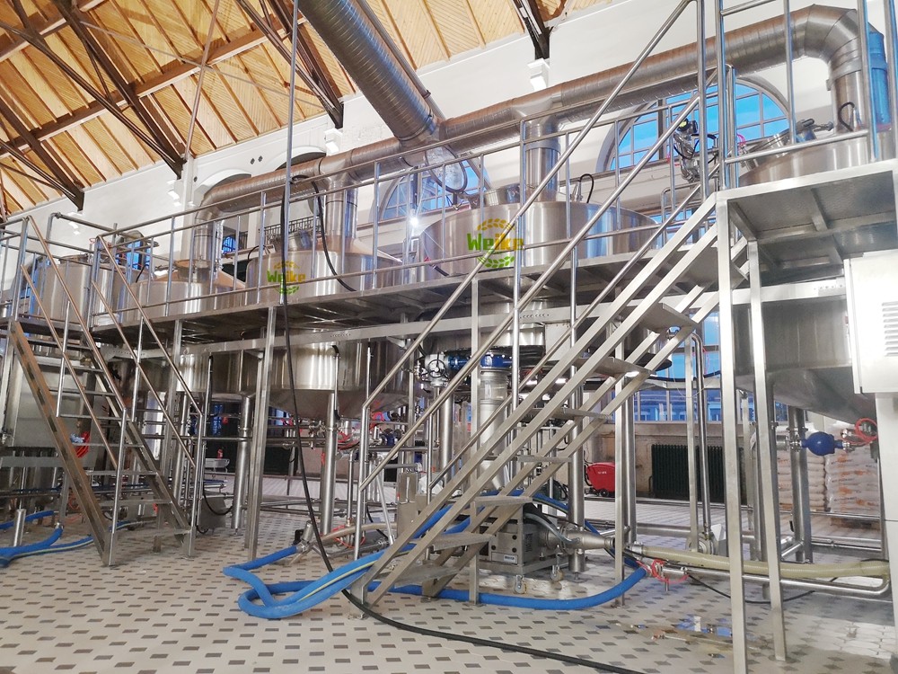 Équipement industriel de brassage de bière