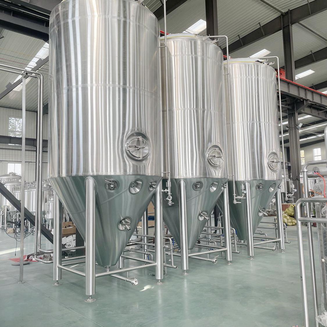 tanques de fermentação industrial de cerveja