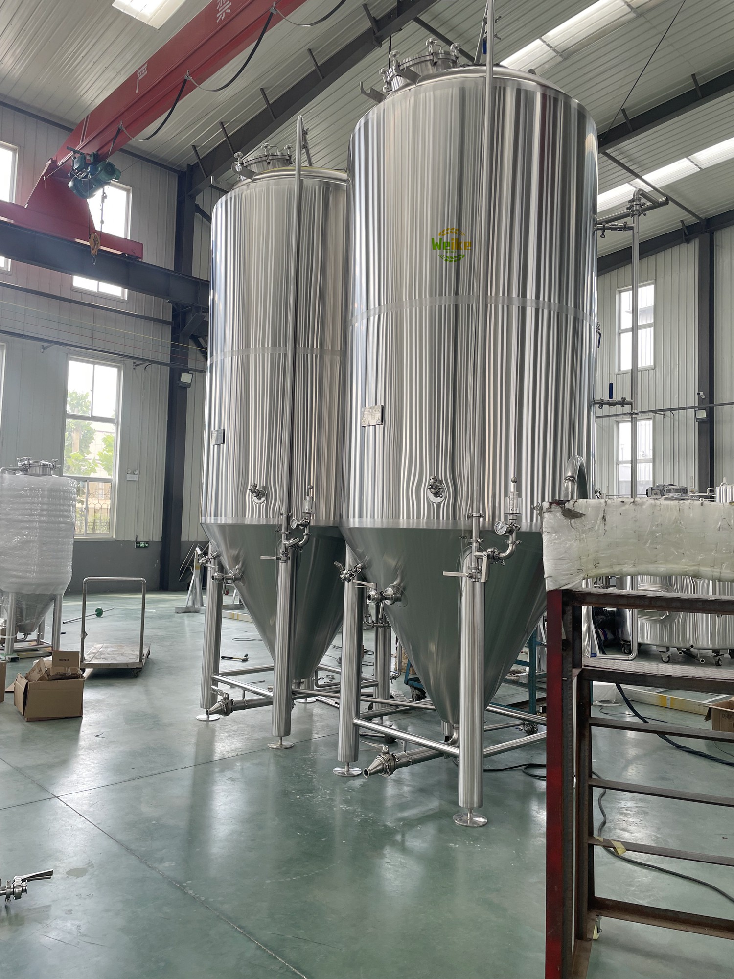 tanques de fermentação industrial de cerveja
