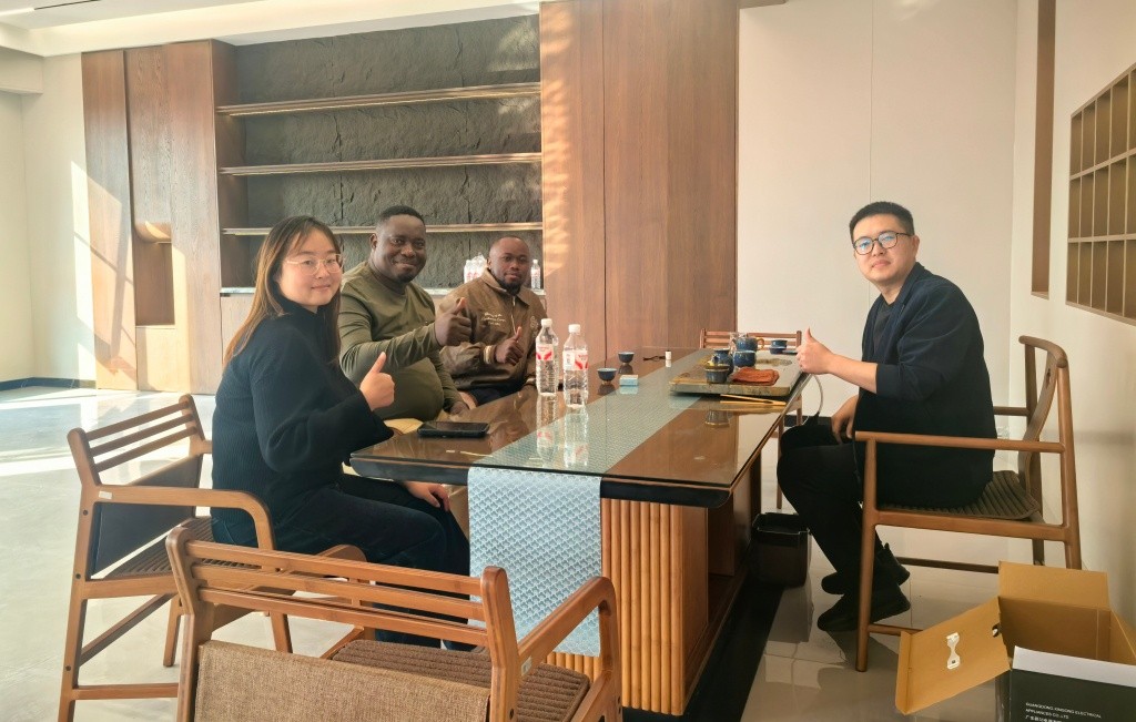 DRC-Customer-1 (2) DRC-Customer-1 (2)
