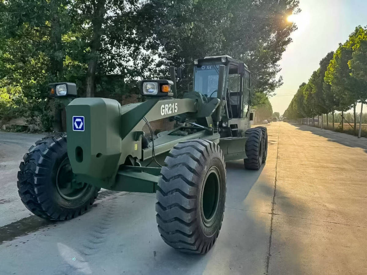 Why Should Infrastructure Contractors in Nigeria Invest in the Brand New XCMG GR215 Motor Grader?