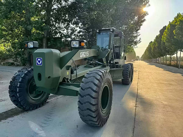 Why Should Infrastructure Contractors in Nigeria Invest in the Brand New XCMG GR215 Motor Grader?