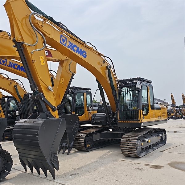Brand New XCMG XE215C Excavator