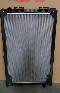 XD045 适用于 MAN F2000 19.603 的卡车散热器