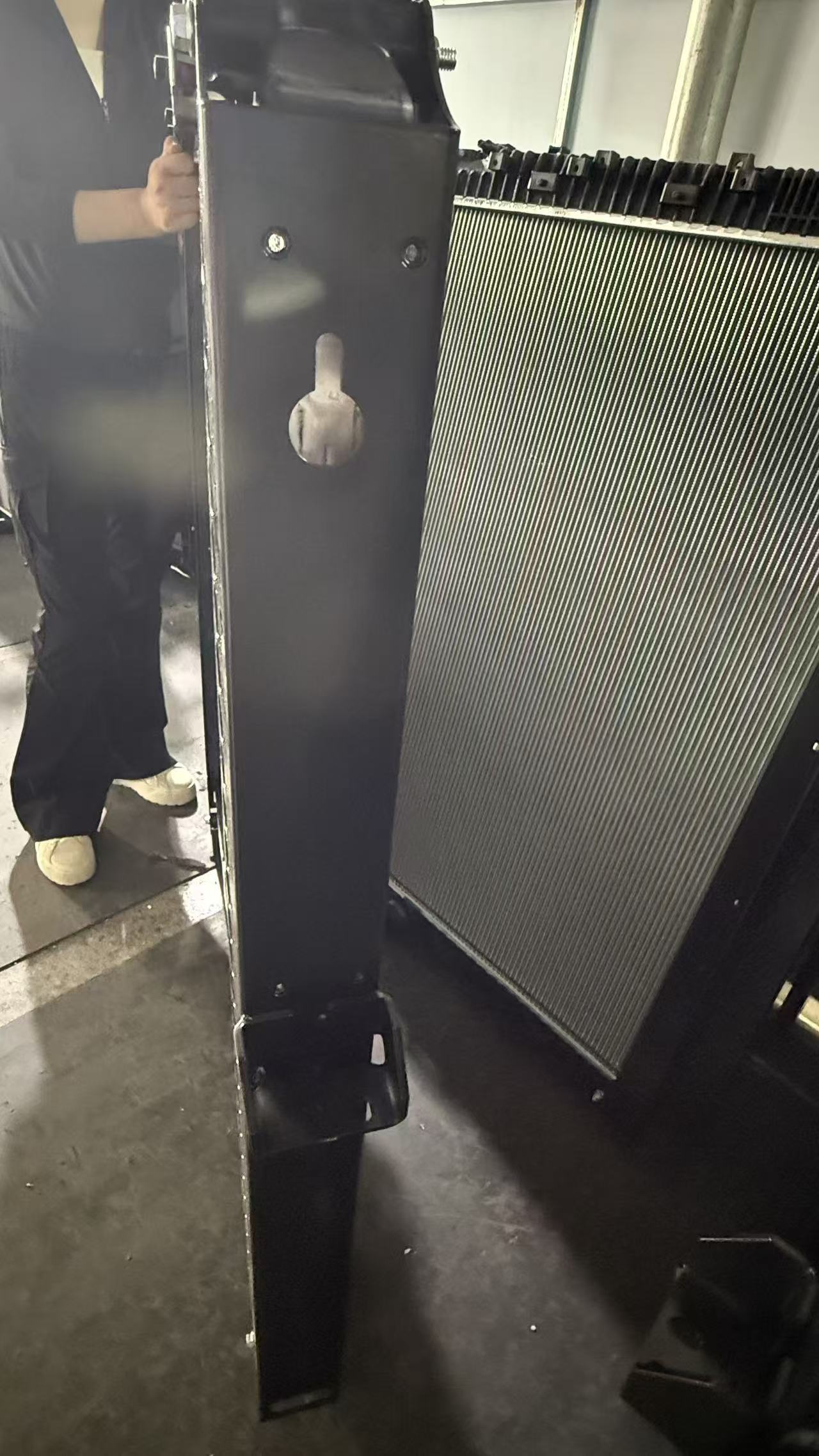 xd81209 奔驰散热器 