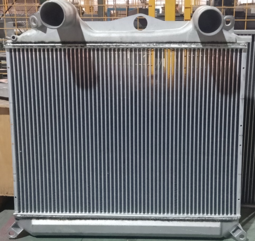 XD163散热器适用于MAN