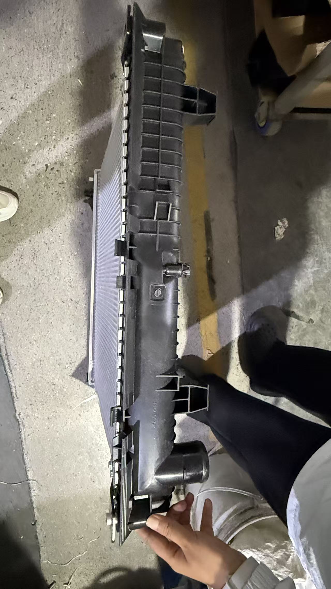XD81104 MAN用散热器