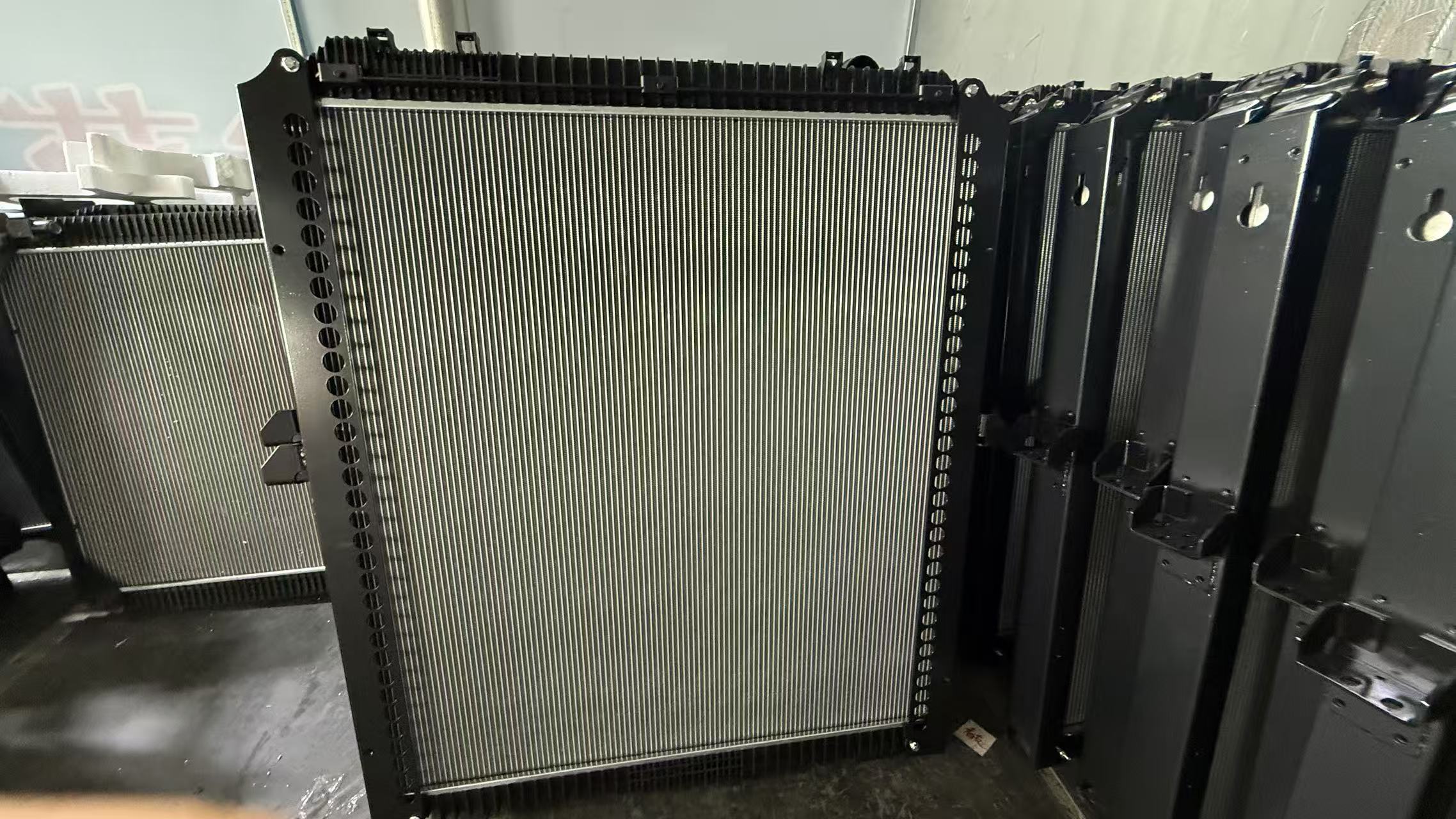 RADIADOR XD81209 PARA MERCEDES-BENS