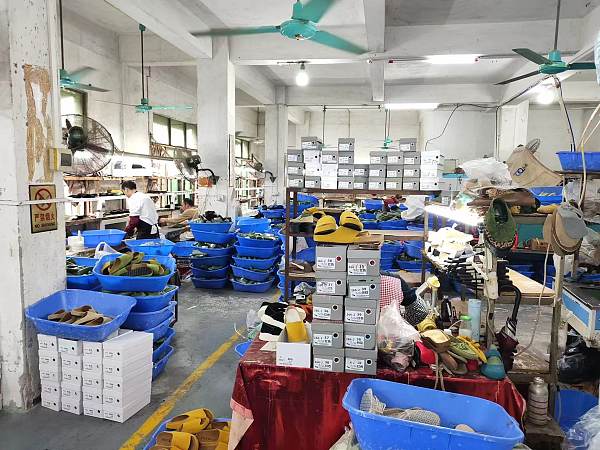 ad59dce2-fb27-40f4-a1cf-4bf49ee02936