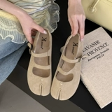 Sand-finished genuine leather French retro-style ballet flats for women with split-toe, flat sole, double buckle straps, and Mary Jane design, perfect for office wear and versatile pairings